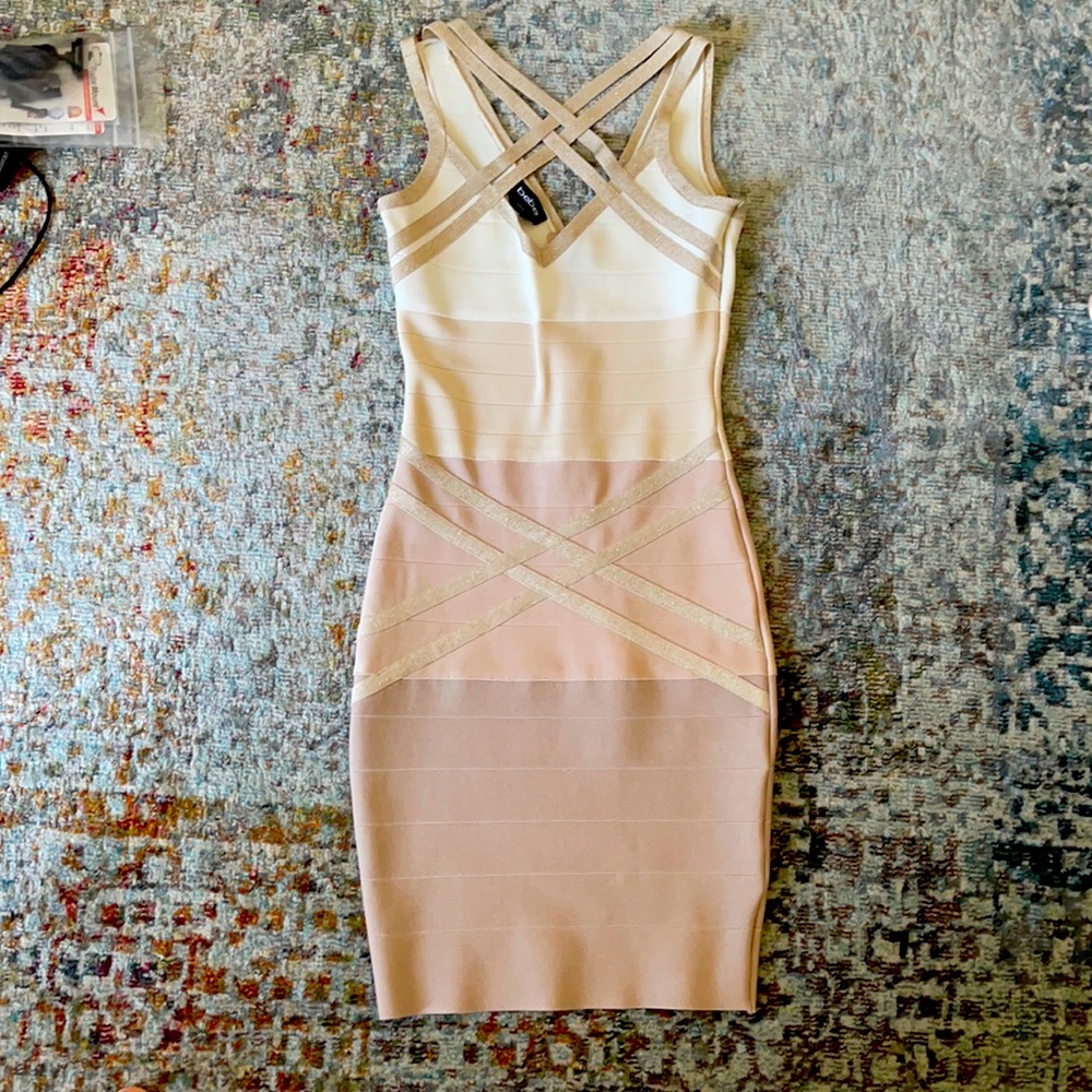 Bebe bodycon dress!